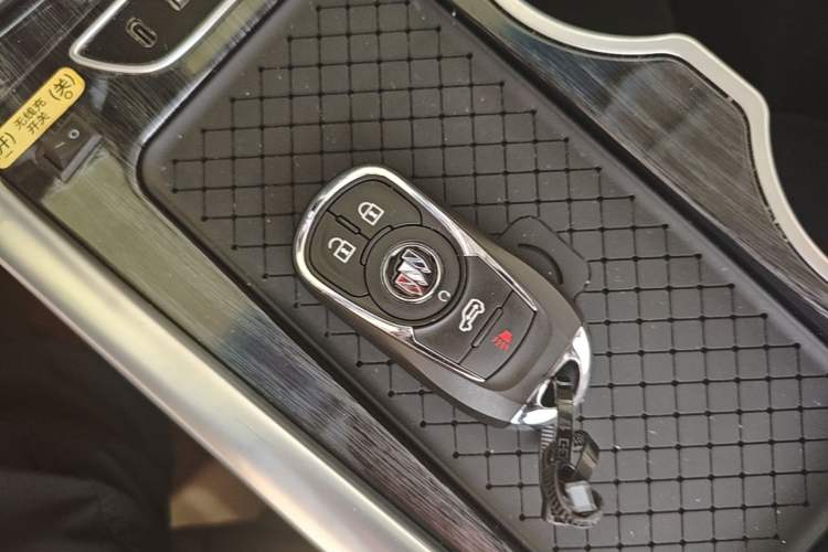 Used Buick GL8 2023 ES Lu Zun Comfort Model Interior 1