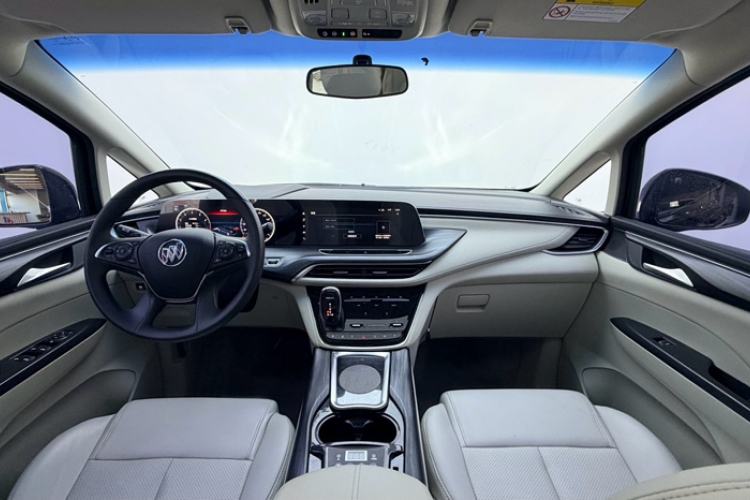 Used Buick GL8 2023 ES Lu Zun Comfort Model Interior 10