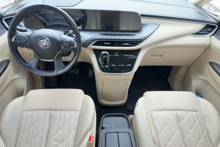 Used Buick GL8 2023 ES Lu Zun Luxury Model Interior 3