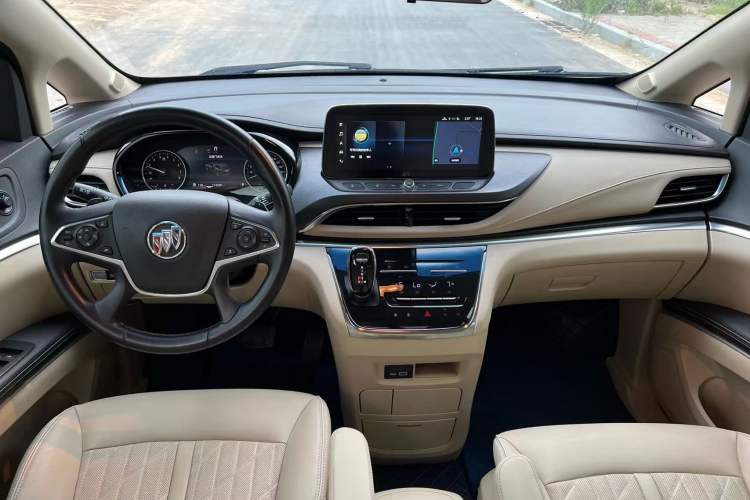 Used Buick GL8 2023 Land Business Class Smart Deluxe Model Interior 3