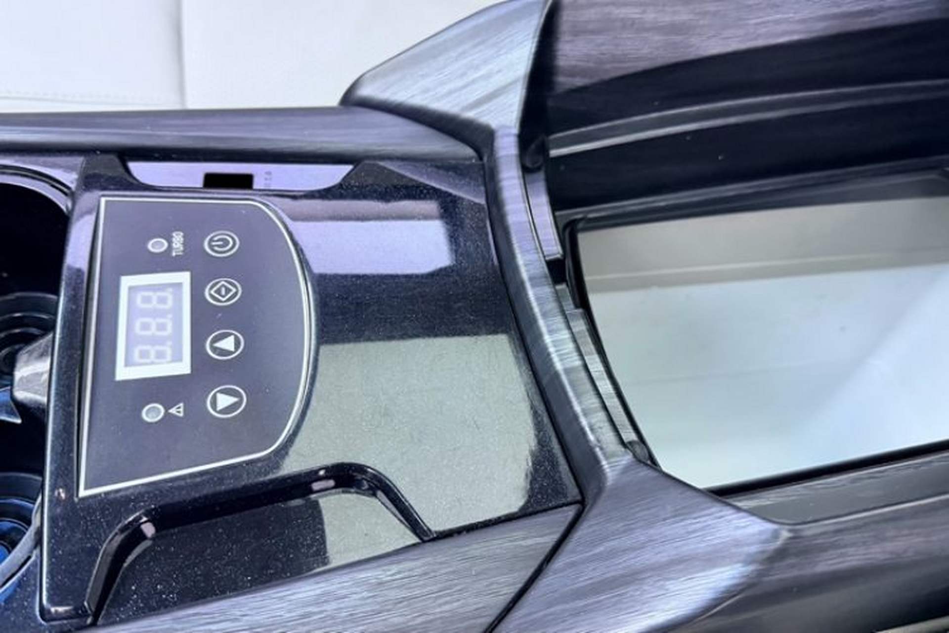 Used Buick GL8 2023 ES Lu Zun Comfort Model Interior 7
