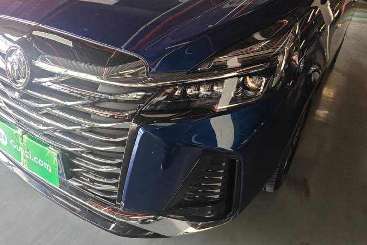 Used Buick GL8 2023 Land Executive Class 652T Luxury Model Left Front Headlight