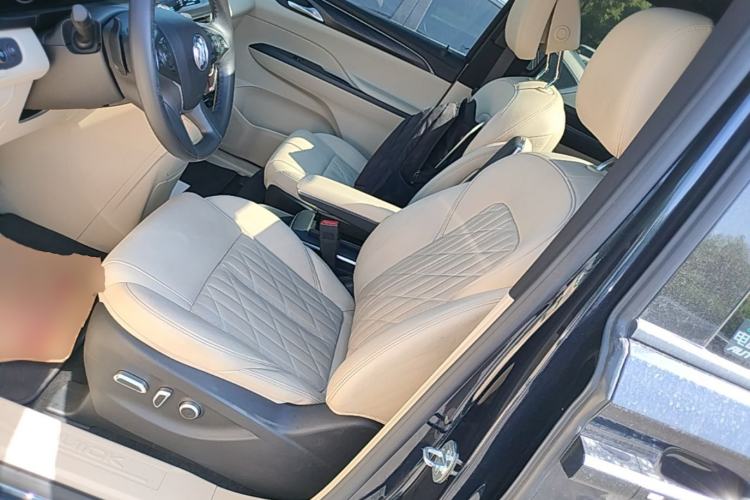 Used Buick GL8 2023 ES Lu Zun Luxury Model Left Front Seat