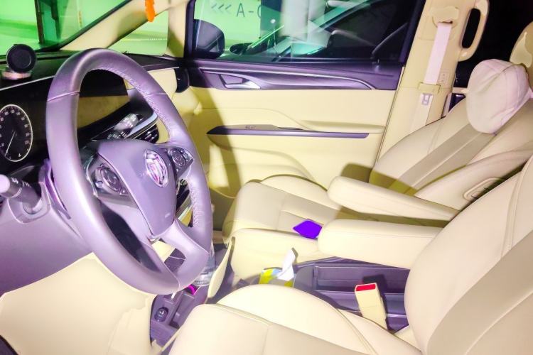 Used Buick GL8 2023 ES Lu Zun Deluxe Model Left Front Seat