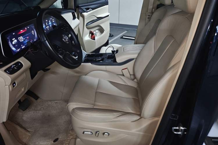 Used Buick GL8 2023 ES Lu Zun Deluxe Model Left Front Seat