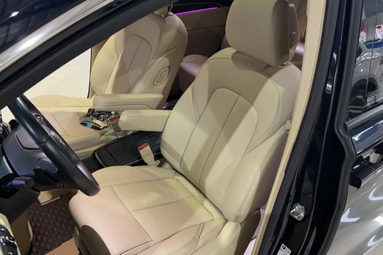 Used Buick GL8 2023 ES Lu Zun Deluxe Model Left Front Seat