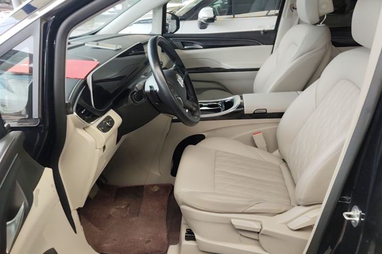 Used Buick GL8 2023 ES Lu Zun Comfort Model Left Front Seat