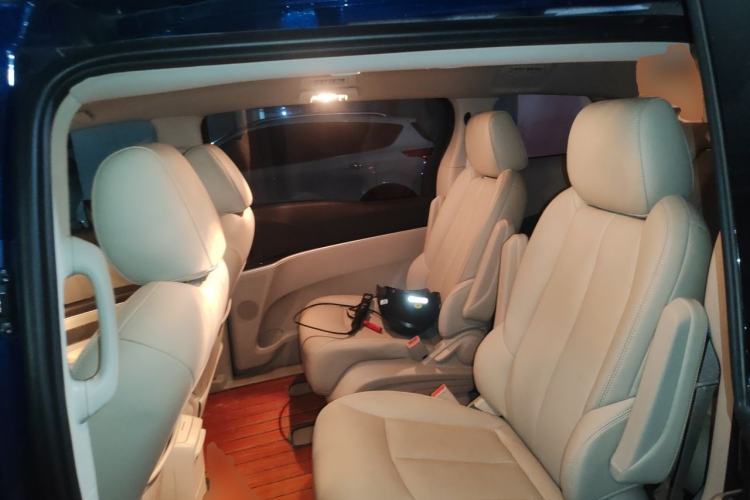 Used Buick GL8 2023 Land Executive Class Smart Enjoyment Model Left Rear Seat