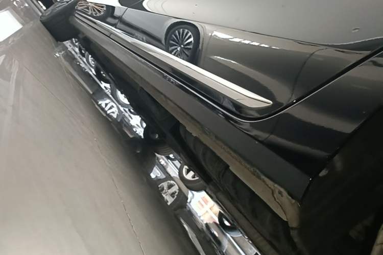 Used Buick GL8 2023 ES Lu Zun Smart Flagship Model Left Side Sill