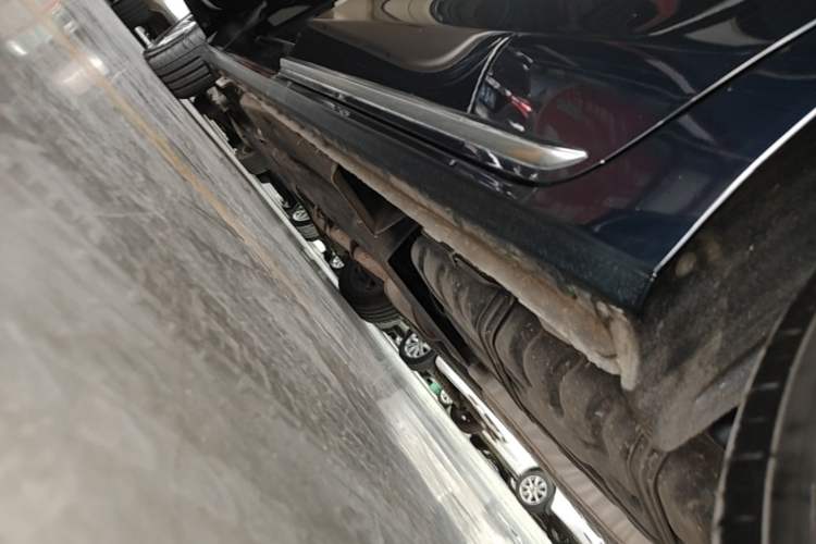 Used Buick GL8 2023 ES Lu Zun Luxury Model Left Side Sill
