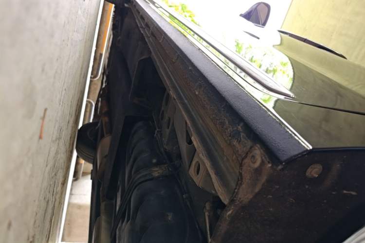 Used Buick GL8 2023 ES Lu Zun Comfort Model Left Side Sill