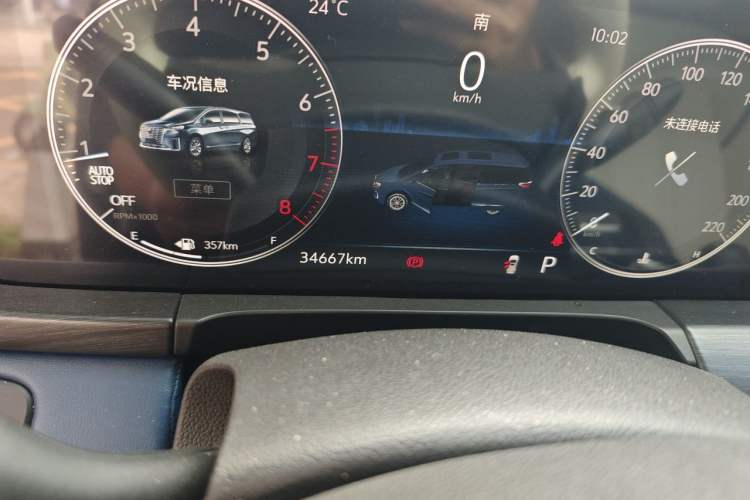 Used Buick GL8 2023 ES Lu Zun Comfort Model Odometer Close Up