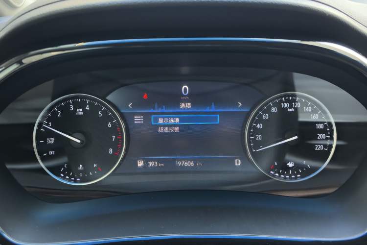 Used Buick GL8 2023 Land Executive Class Comfort Model Odometer Close Up