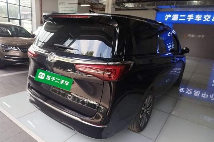 Used Buick GL8 2023 ES Lu Zun Luxury Model Rear Right 45 Deg