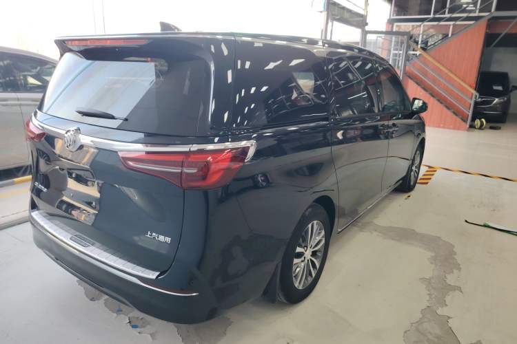 Used Buick GL8 2023 ES Lu Zun Deluxe Model Rear Right 45 Deg