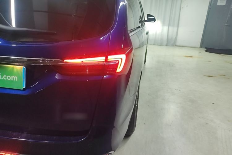 Used Buick GL8 2023 Land Executive Class 652T Luxury Model Right Rear Taillight