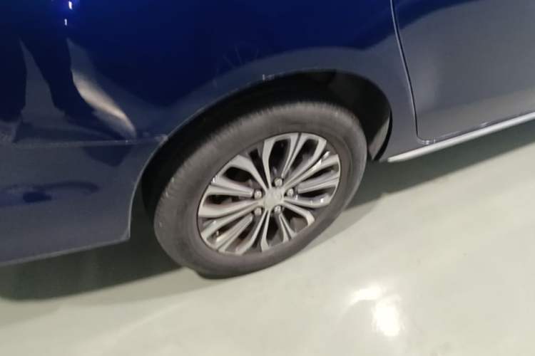 Used Buick GL8 2023 Land Business Class Smart Deluxe Model Right Rear Wheel Hub