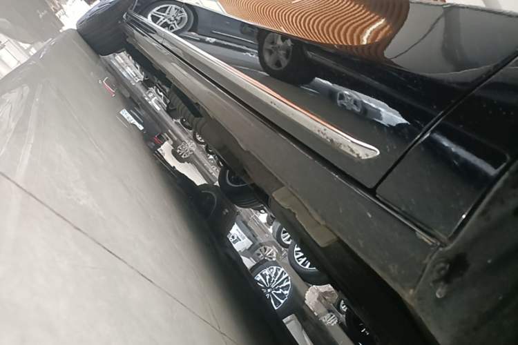 Used Buick GL8 2023 ES Lu Zun Smart Flagship Model Right Side Sill