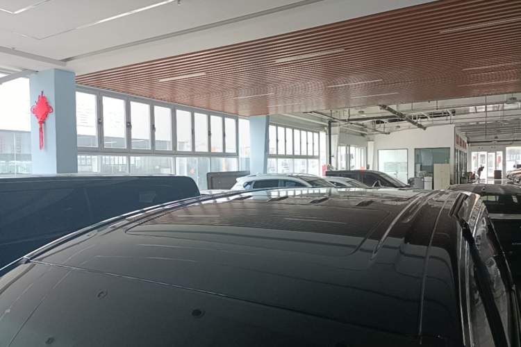 Used Buick GL8 2023 ES Lu Zun Smart Flagship Model Roof