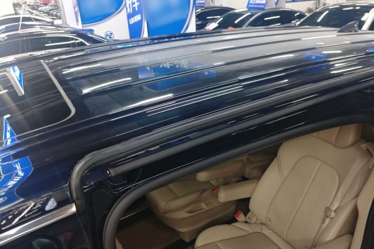 Used Buick GL8 2023 ES Lu Zun Deluxe Model Roof