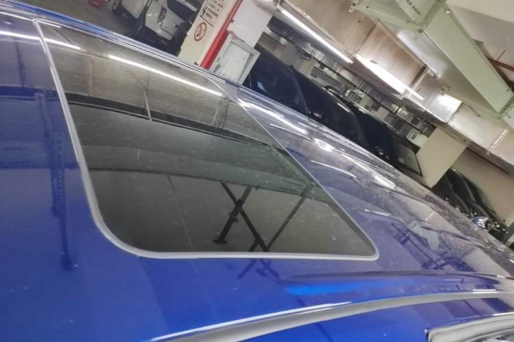 Used Buick GL8 2023 Land Executive Class 652T Luxury Model Roof