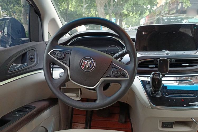 Used Buick GL8 2023 Land Executive Class Smart Enjoyment Model Steering Wheel