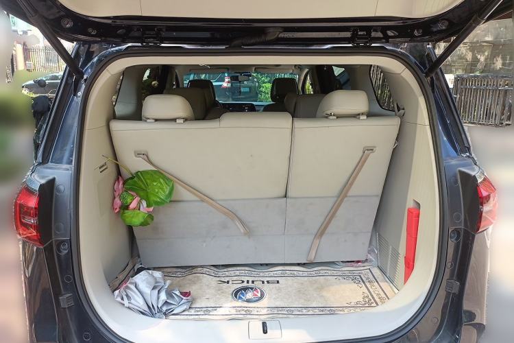 Used Buick GL8 2023 ES Lu Zun Comfort Model Trunk