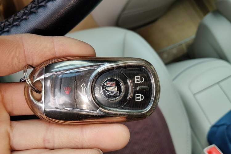 Used Buick GL8 2023 Land Executive Class Smart Enjoyment Model Vehicle Key