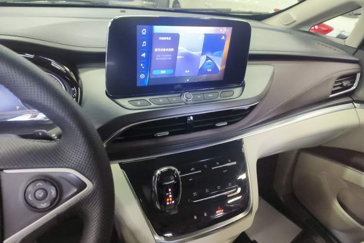 Used Buick GL8 2023 Land Executive Class Comfort Model Audio And AC Panel