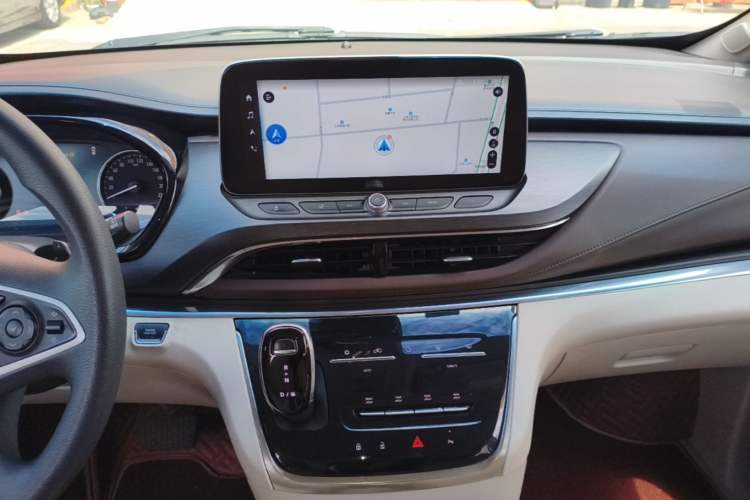 Used Buick GL8 2023 Land Executive Class Smart Enjoyment Model Audio And AC Panel