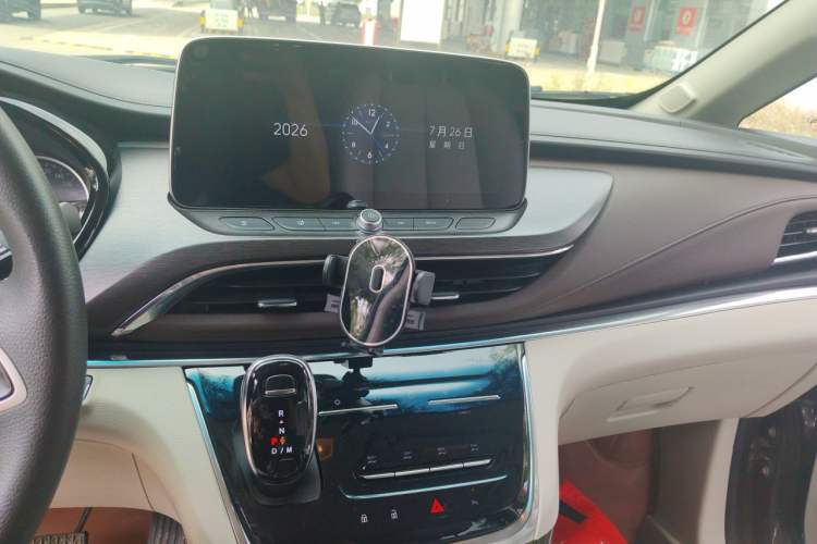 Used Buick GL8 2023 Land Executive Class Smart Enjoyment Model Audio And AC Panel
