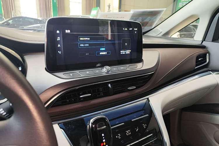 Used Buick GL8 2023 Land Executive Class Smart Enjoyment Model Audio And AC Panel