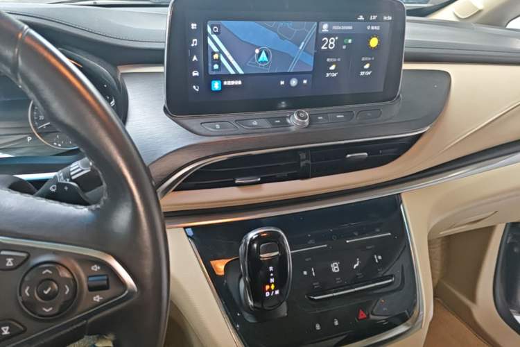 Used Buick GL8 2023 Land Executive Class 652T Luxury Model Audio And AC Panel