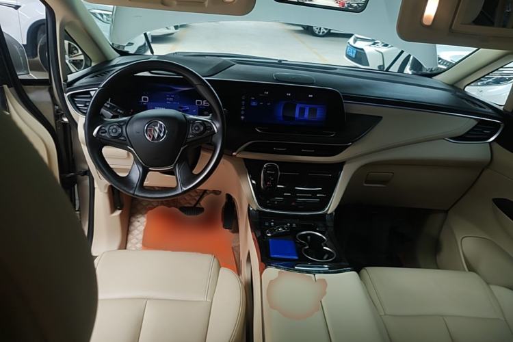 Used Buick GL8 2023 ES Lu Zun Deluxe Model Center Console