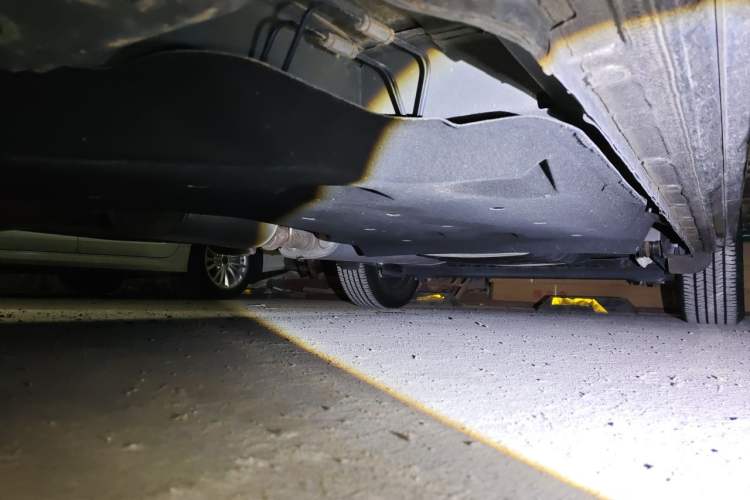 Used Buick GL8 2023 Land Executive Class Comfort Model Chassis Front Left