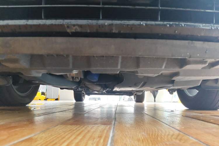 Used Buick GL8 2023 Land Executive Class Comfort Model Chassis Front