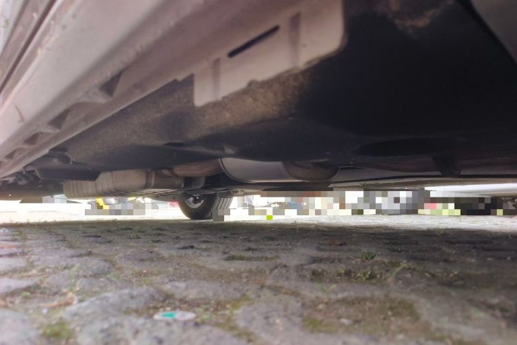 Used Buick GL8 2023 ES Lu Zun Deluxe and Yue Edition Chassis Front Right