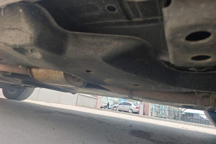 Used Buick GL8 2023 Land Executive Class Comfort Model Chassis Front Right