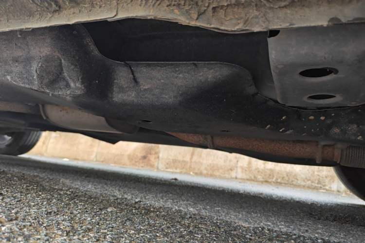 Used Buick GL8 2023 Land Executive Class Comfort Model Chassis Front Right