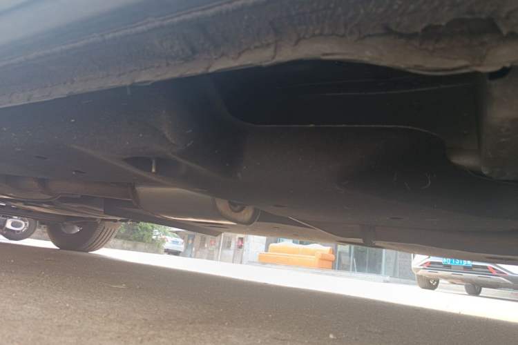 Used Buick GL8 2023 Land Executive Class Comfort Model Chassis Front Right