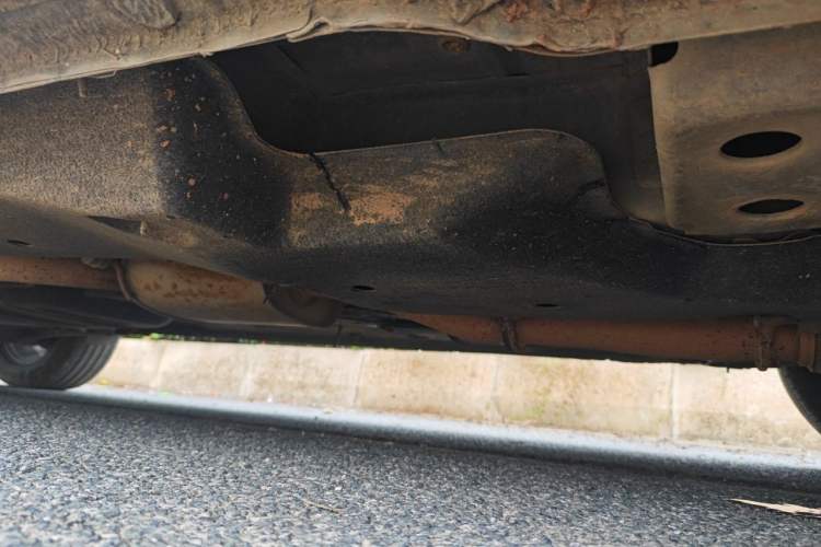 Used Buick GL8 2023 Land Executive Class Comfort Model Chassis Front Right