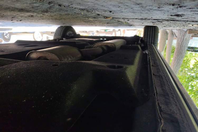 Used Buick GL8 2023 Facelifted Land Cruiser Executive Luxury Version Chassis Front Right