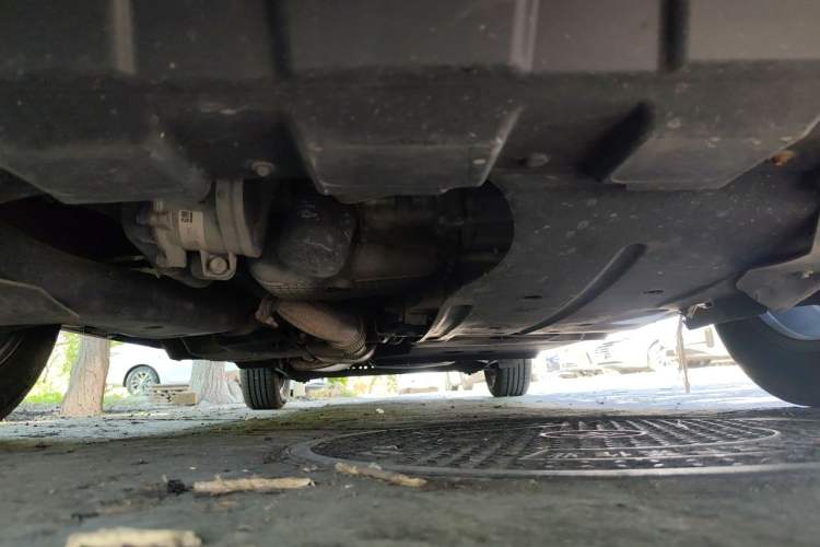 Used Buick GL8 2023 Facelifted Land Cruiser Executive Luxury Version Chassis Front