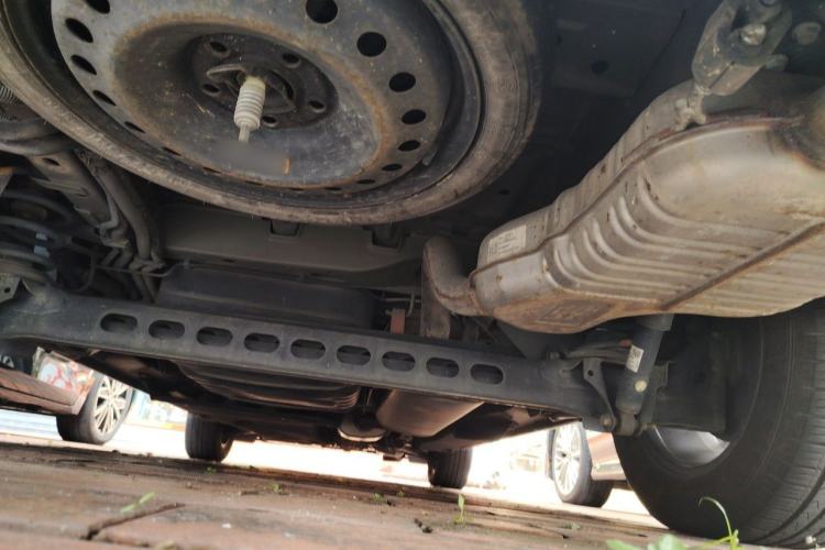Used Buick GL8 2023 Land Executive Class Comfort Model Chassis Rear