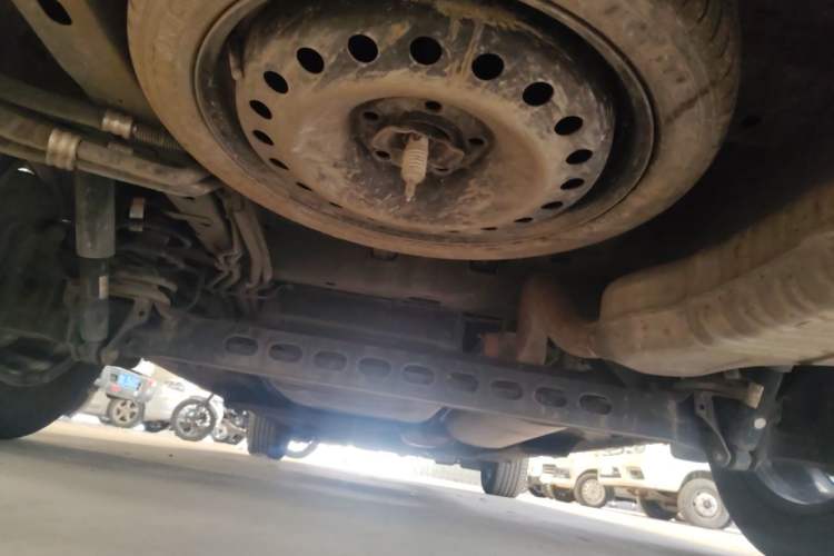 Used Buick GL8 2023 Facelifted Land Cruiser Executive Luxury Version Chassis Rear