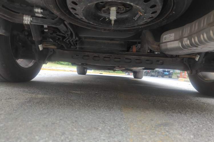 Used Buick GL8 2023 Land Executive Class Comfort Model Chassis Rear