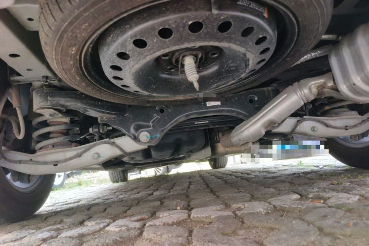 Used Buick GL8 2023 ES Lu Zun Deluxe and Yue Edition Chassis Rear
