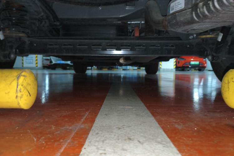 Used Buick GL8 2023 Land Executive Class Comfort Model Chassis Rear