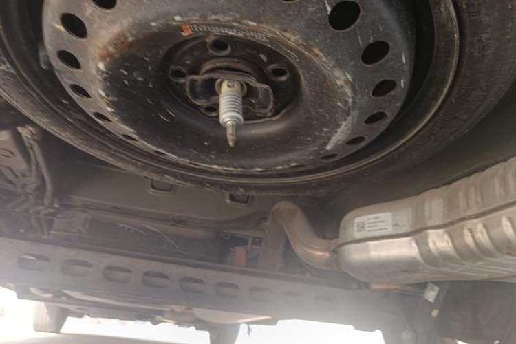 Used Buick GL8 2023 Land Executive Class Comfort Model Chassis Rear