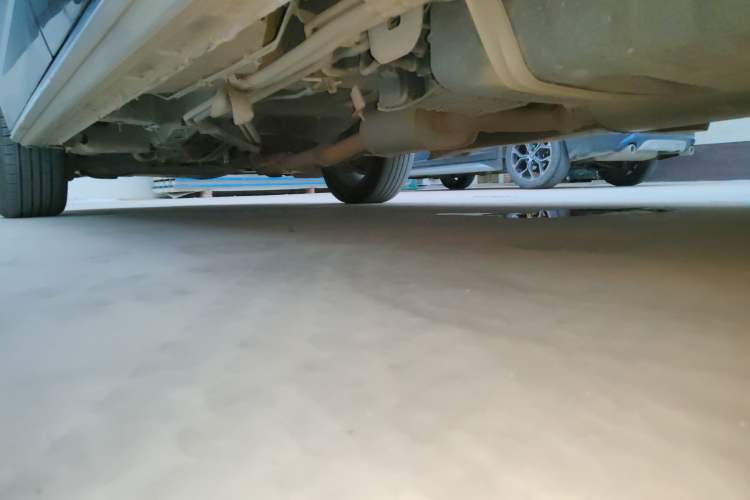 Used Buick GL8 2023 Land Executive Class Smart Enjoyment Model Chassis Rear Left
